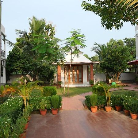 Upasana Eco Resort Bolpur Exteriör bild