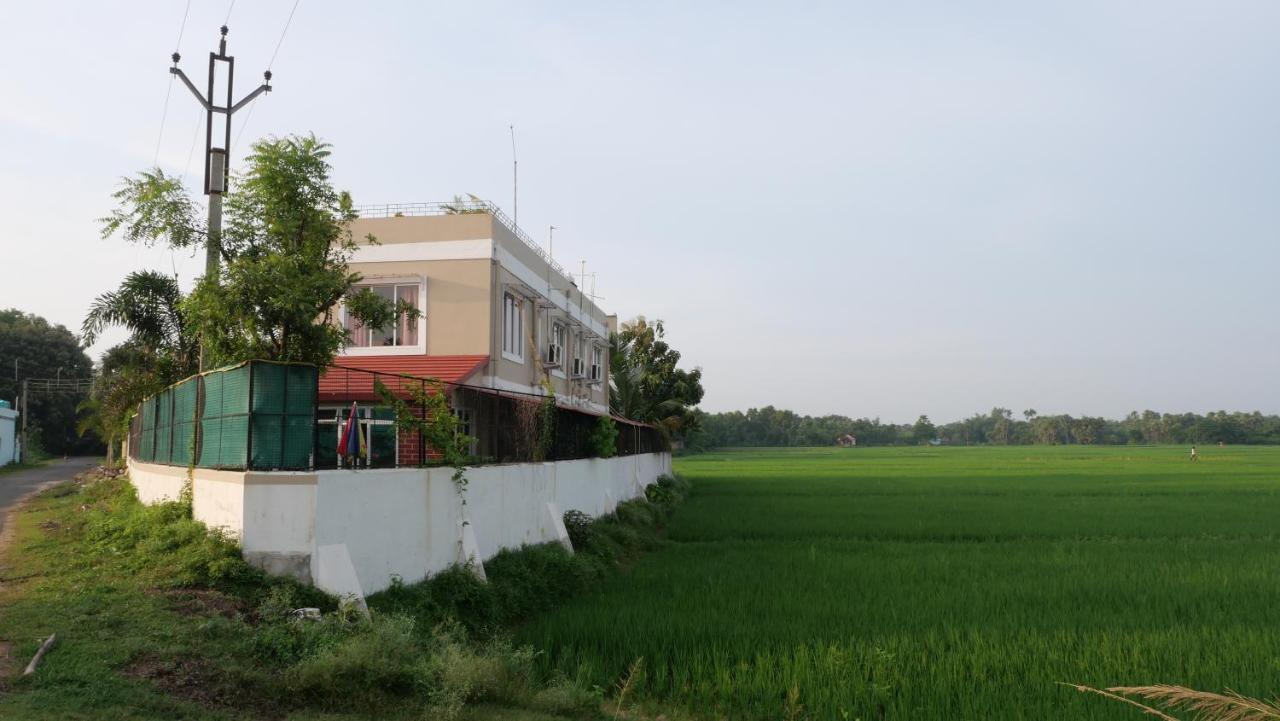 Upasana Eco Resort Bolpur Exteriör bild