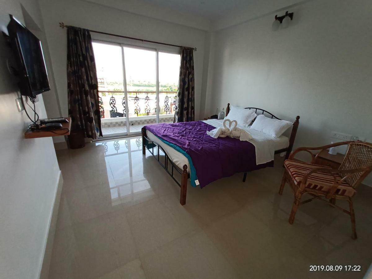 Upasana Eco Resort Bolpur Exteriör bild